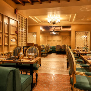 noida 18 OUTLET