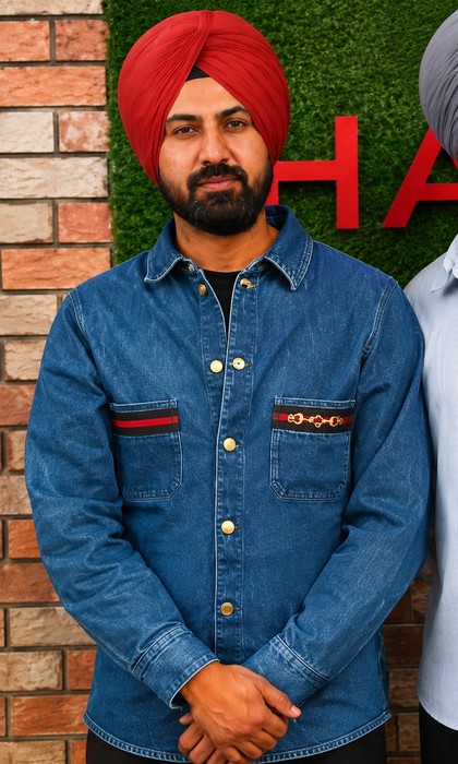GIPPY GREWAL POLLYWOOD ACTOR)(