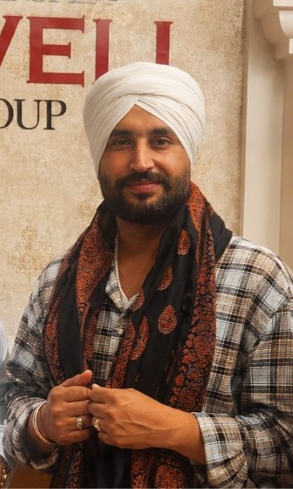 JASSIE GILL(POLLYWOOD SINGER & ACTOR)
