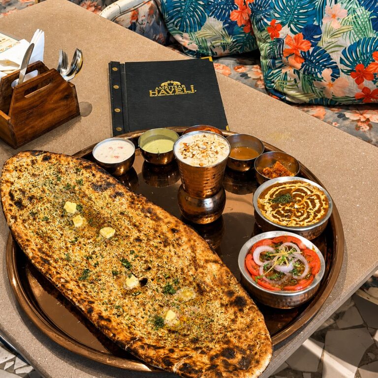 Thi King of Amritsari Kulcha